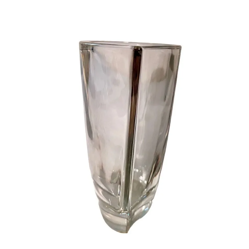 VINTAGE SIGNED SWEDISH DESIGNED ORREFORS 7